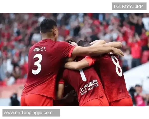 红钻与上海上港的巅峰对决谁能在这场较量中笑到最后 红钻与上海上港的巅峰对决谁能在这场较量中笑到最后